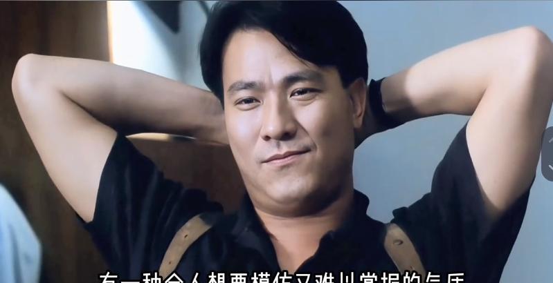周星驰客串警察__周星驰电影里的警察